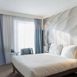 Novotel Centre Шарлеруа